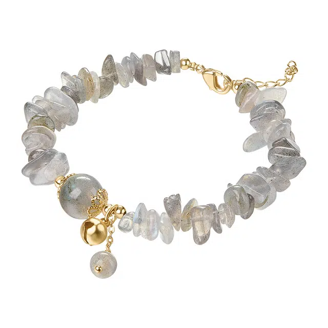 迷颂玛 不规则清冷感水晶手饰高级感时尚小众设计手串 闺蜜同款氛围感百搭少女心首饰 月光碎石 简约小清新手链 女款 精美礼品礼盒