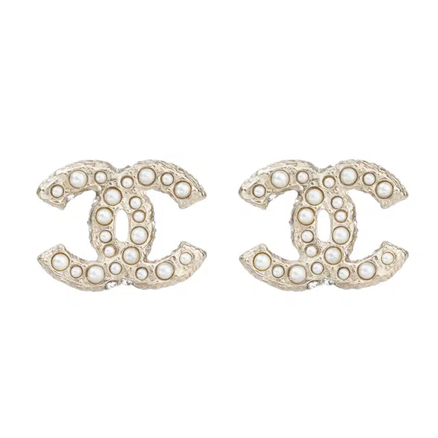 CHANEL C
