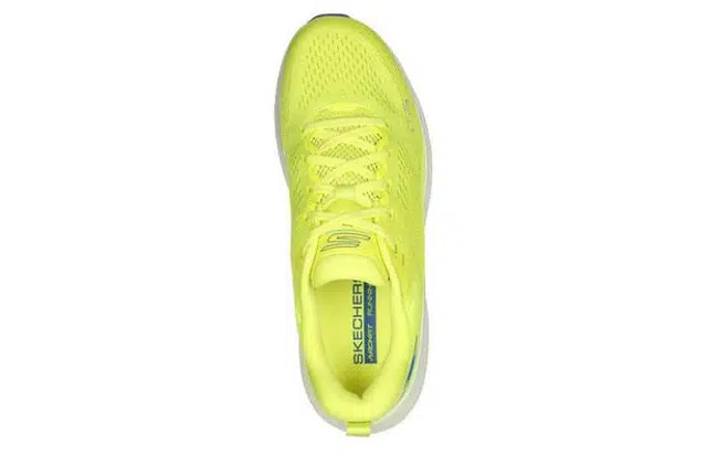 Skechers Go Run Max Road 6