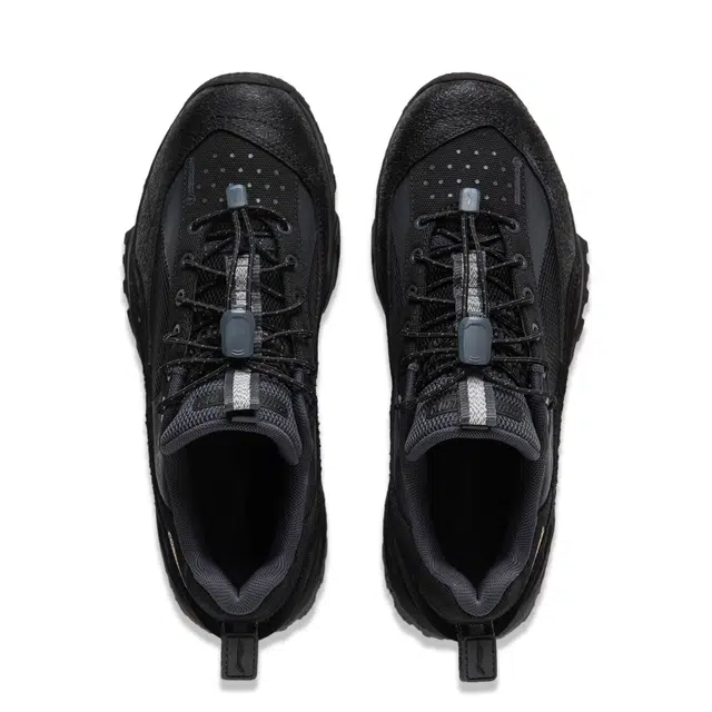 LiNing CF Pro