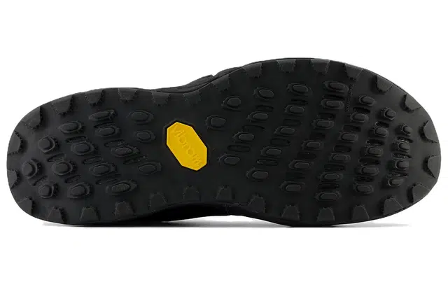 New Balance Hierro v8