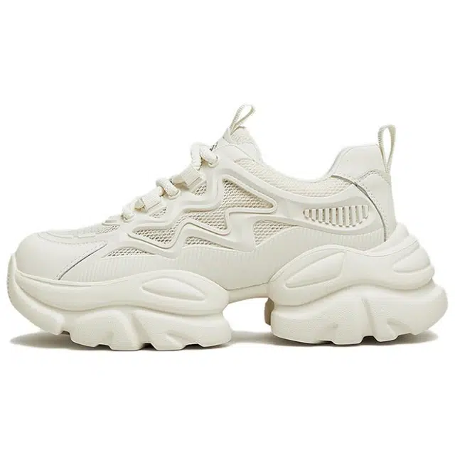 他她 柔软轻盈 时尚百搭 休闲舒适 通勤穿搭 女鞋网面设计 清爽透气 厚底增高 运动鞋 老爹鞋 女款