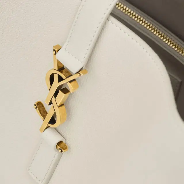 SAINT LAURENT YSL LE5A7CASSANDRE