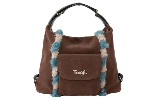 Tagi.