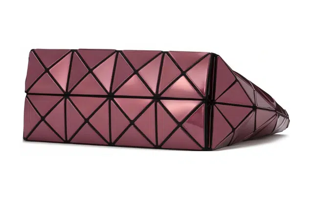 ISSEY MIYAKE