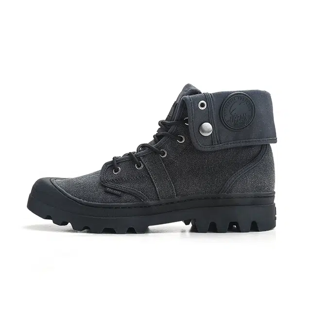 URBAN AUTHENTIC