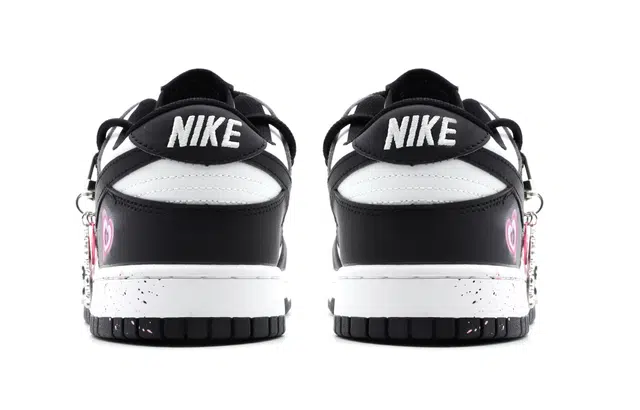 Nike Dunk Retro "Black" Panda