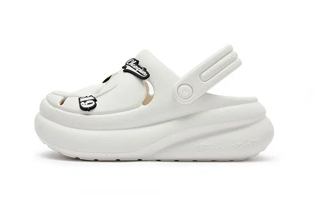 Champion Campus Sandal Yoshi 1 diy