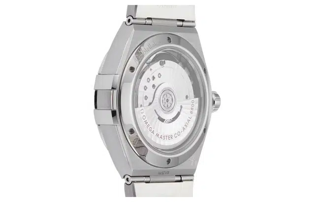 OMEGA 50 39mm 131.10.39.20.01.001