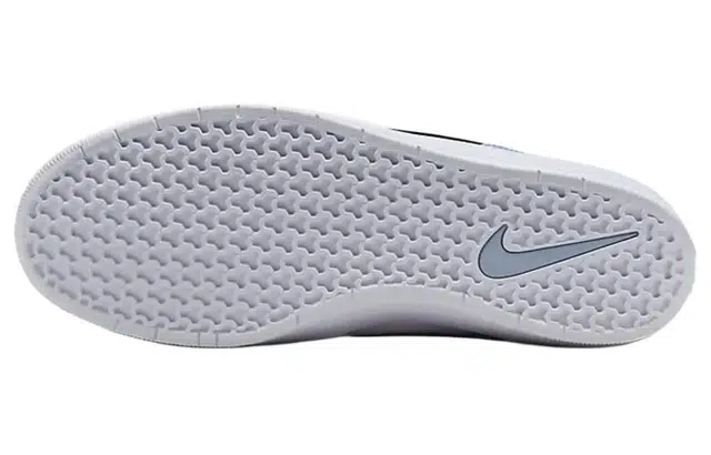 Nike SB Force 58