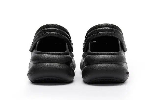 Champion Campus Sandal Yoshi 1 diy
