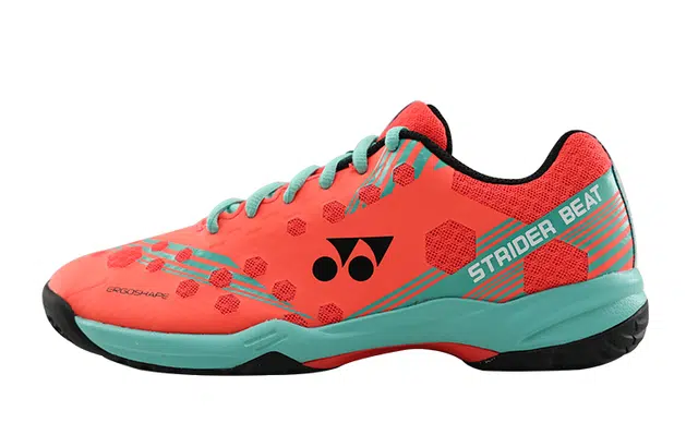 YONEX