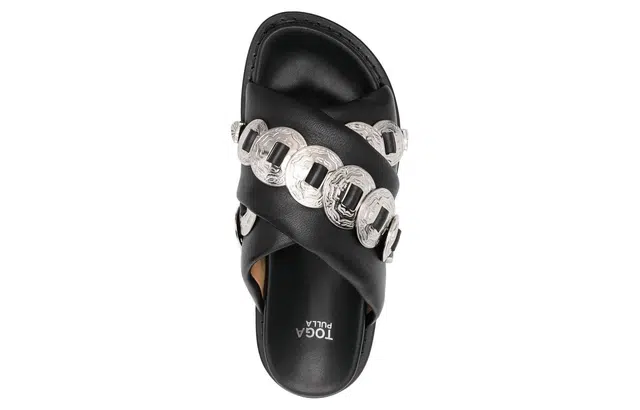 Toga Pulla