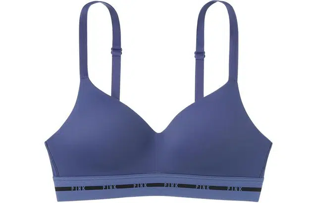 Victoria's Secret WEAR EVERYWHERE 3DLogo