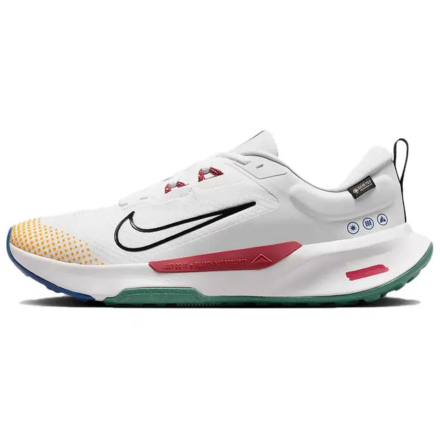 Nike Juniper Trail
