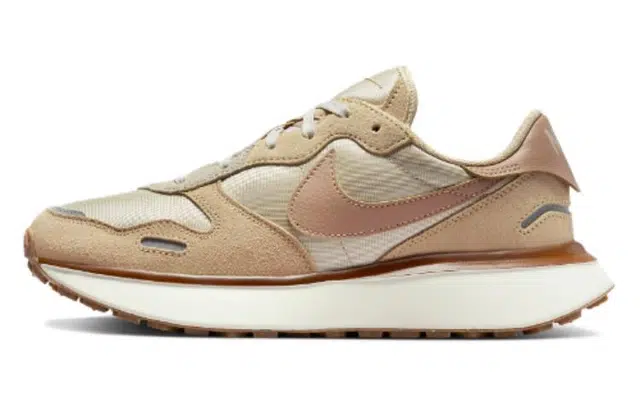 Nike Phoenix Waffle Beige