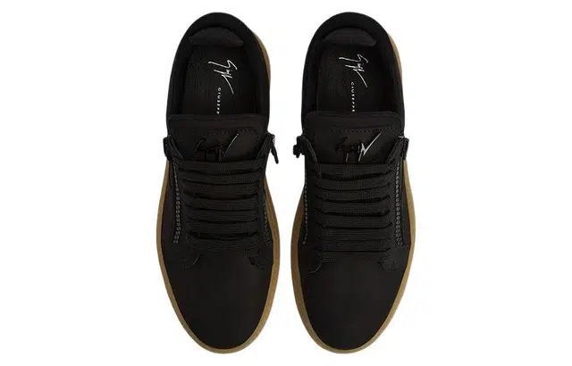 giuseppe zanottiGZ Gz94