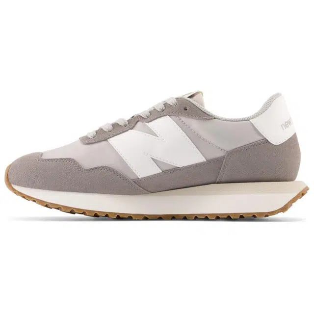 New Balance NB 237 v1