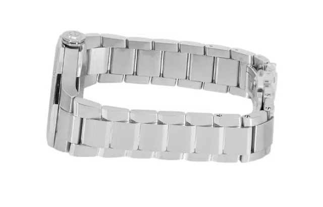 Baume Mercier 50 33mm M0A10676