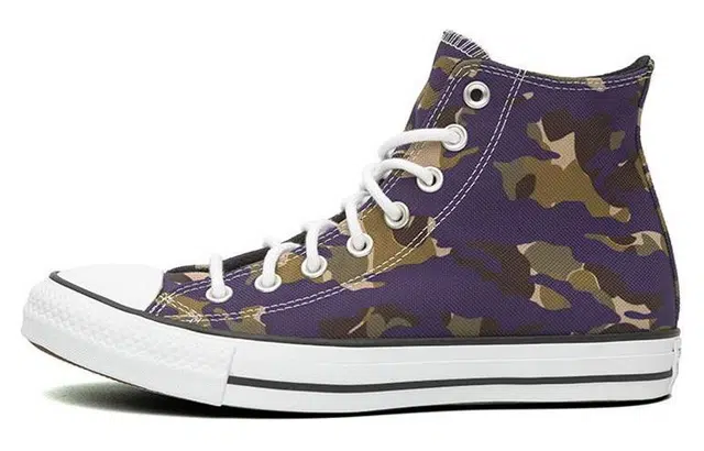 Converse All Star Chunk Taylor Hi "Allover Camo"