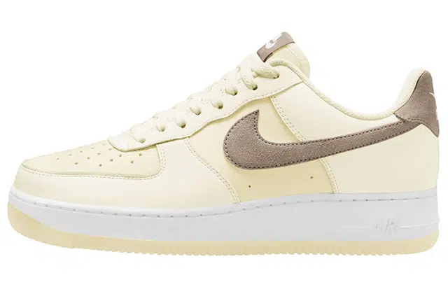 Nike Air Force 1 '07 LV8