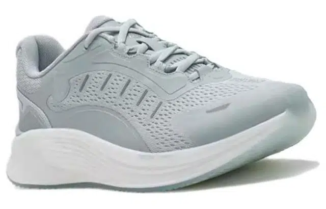 KSWISS