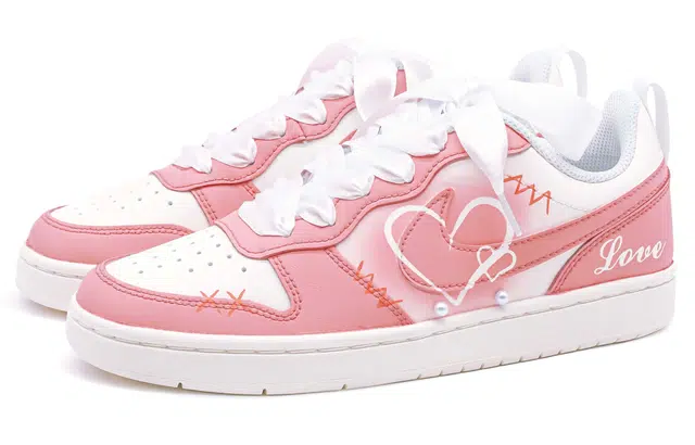 Nike Court Borough Low