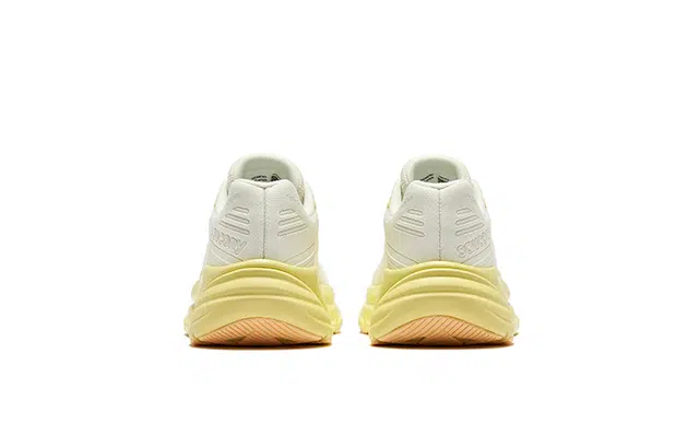 Saucony Guard