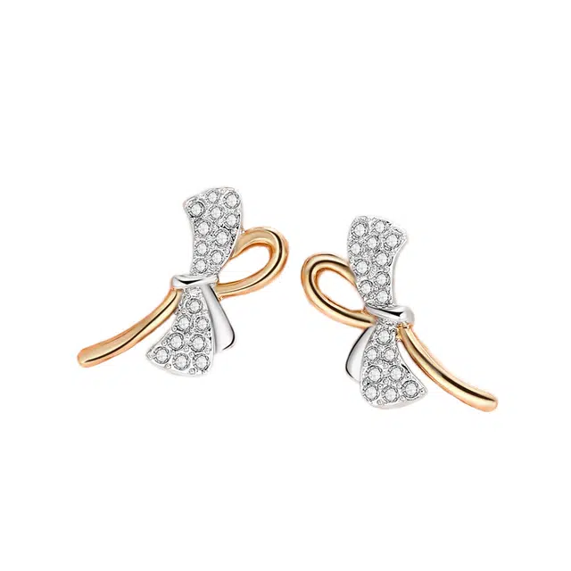 珂里 精致甜美蝶梦 高级级气质小巧防堵 简约百搭 合金 耳钉 女款