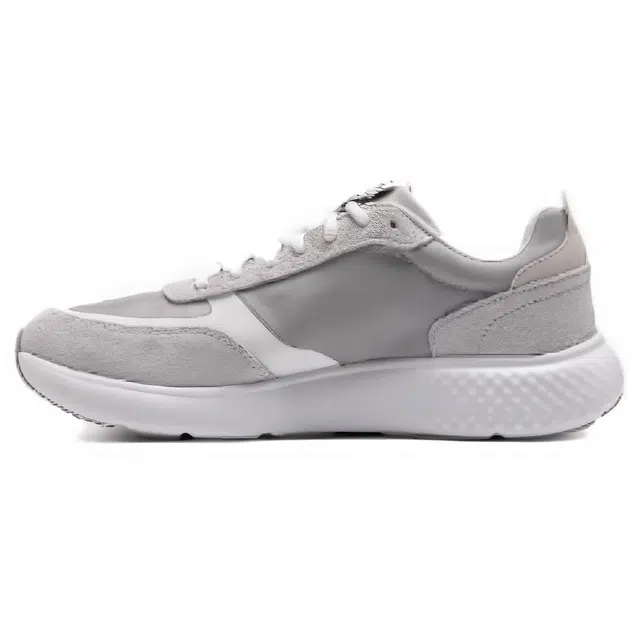 Under Armour Decoy Lux