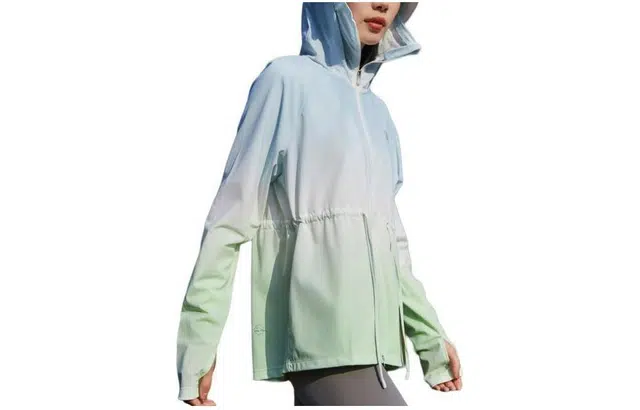 波司登 修身宽松透气防晒服 女款