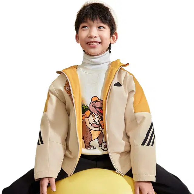 adidas Sportswear Urban Outdoor