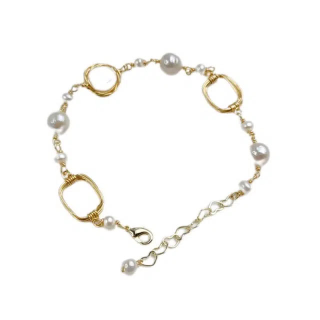 贝诗珠宝 个性时尚高级感巴洛克淡水珍珠流苏手链气质优雅百搭不规则珍珠手链女款