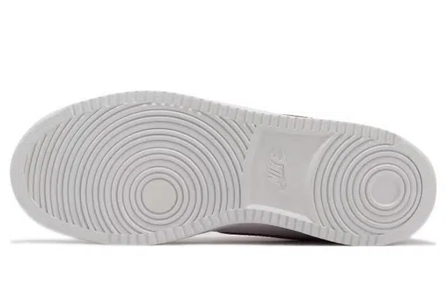 Nike Court Borough Low