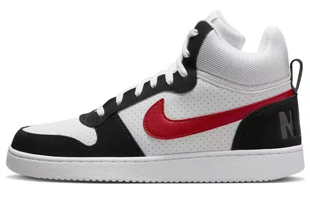 Nike Court Borough Low