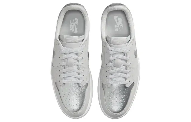 Jordan Air Jordan 1 Low OG Metallic Silver
