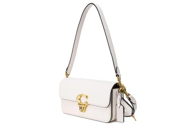 COACH Studio 20 C