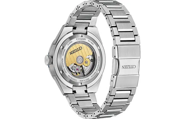 CITIZENSeries8NA1037-53L