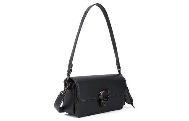 COACH Studio 20 Baguette C