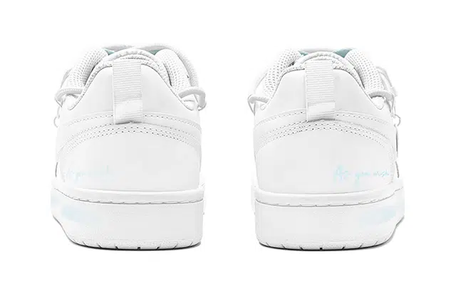 Nike Court Borough Low 520