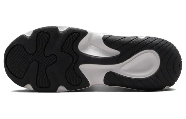 Nike Tech Hera