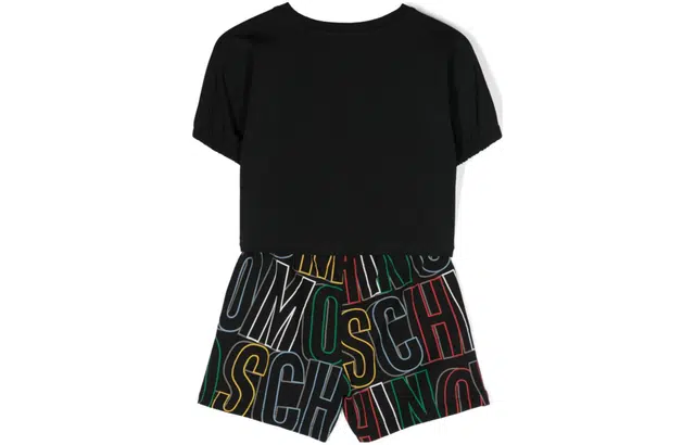 MOSCHINO