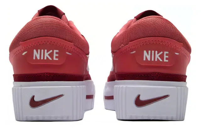 Nike Court Legacy