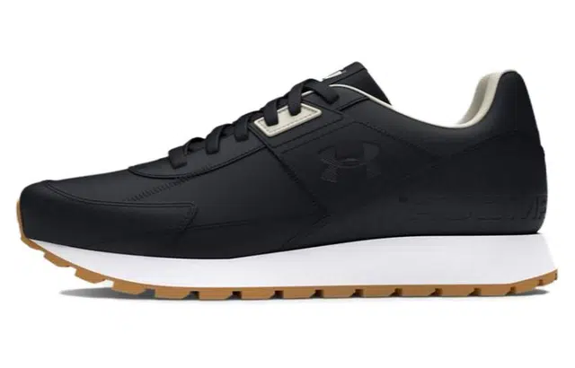 Under Armour Essential-