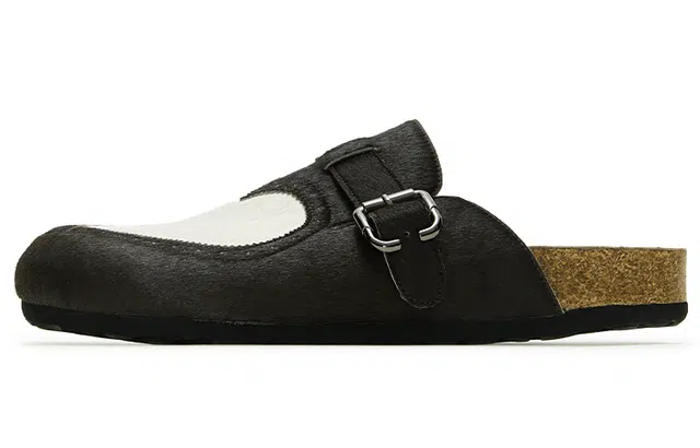 CONP Heart Closed-Toe Slides
