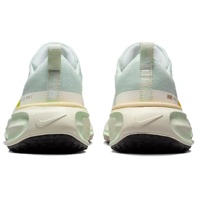 Nike Invincible Run 3