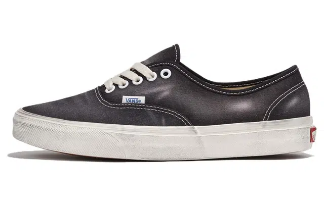 Vans Authentic Black