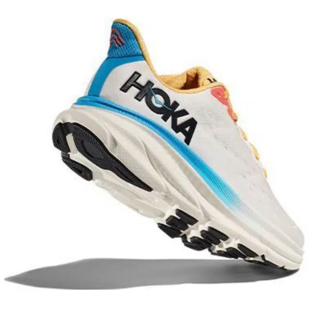 HOKA ONE ONE Clifton 9