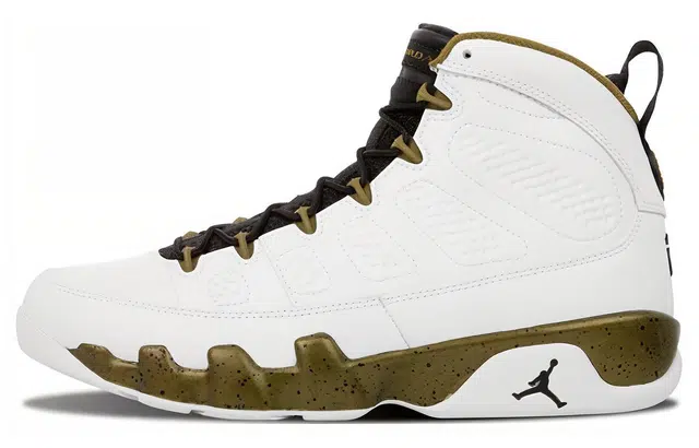 Jordan Air Jordan 9 Retro Statue