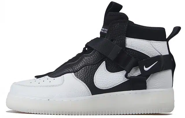 Nike Air Force 1 Utility Black White